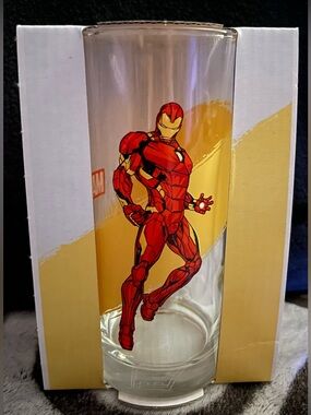 Marvel Avengers Iron Man Collectible Glass Tumbler 10.2 fl oz